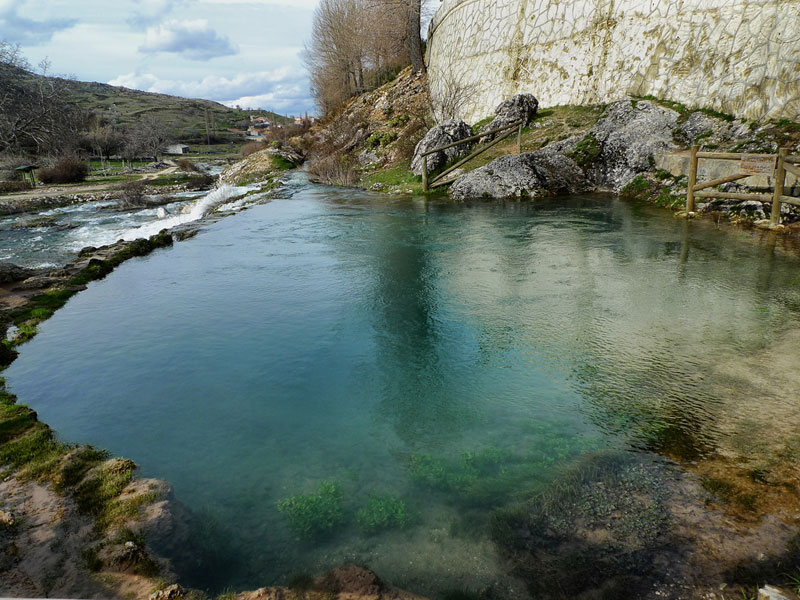 Nacimiento del Río Segura en Santiago-Pontones